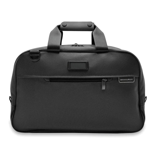 Briggs and Riley Executive Travel Duffle featuring tech compartment
