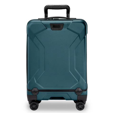 International 21" Carry-On Spinner
