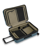 Essential 22“ Hardside Carry-On Expandable Spinner