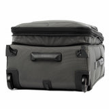 Max Carry-on Expandable Rollaboard (Crew VersaPack)