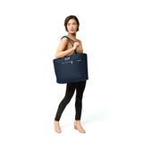 Traveler Tote (Baseline)