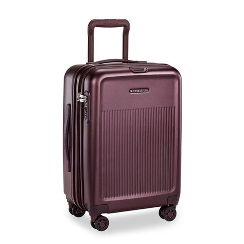 21" International Carry-On Expandable Hard-Sided Spinner (Sympatico)